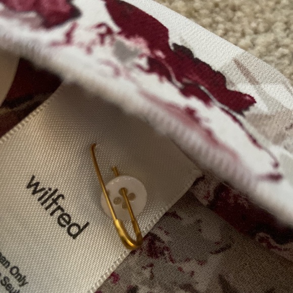 Wilfred floral blouse with flutter sleeve detail - Picture 7 of 8